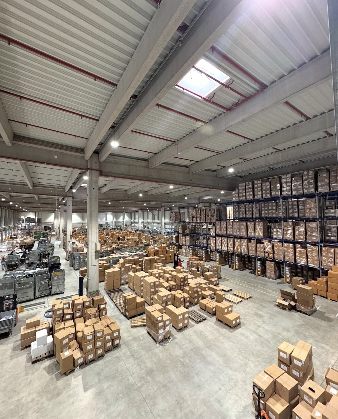 Fleetora Freights | Freight, Parcels and Live Tracking